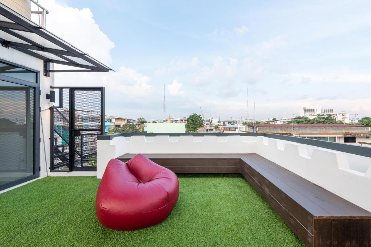 Lobsuek Hostel Bangkok Esterno foto